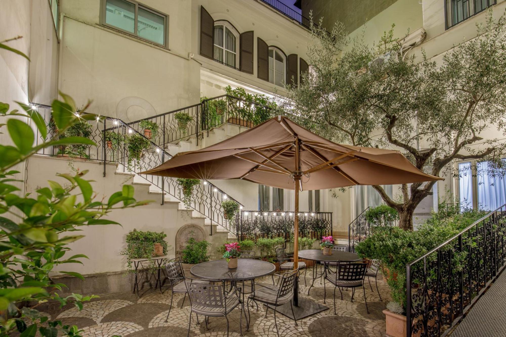 Hotel Royal Court Rome Bagian luar foto