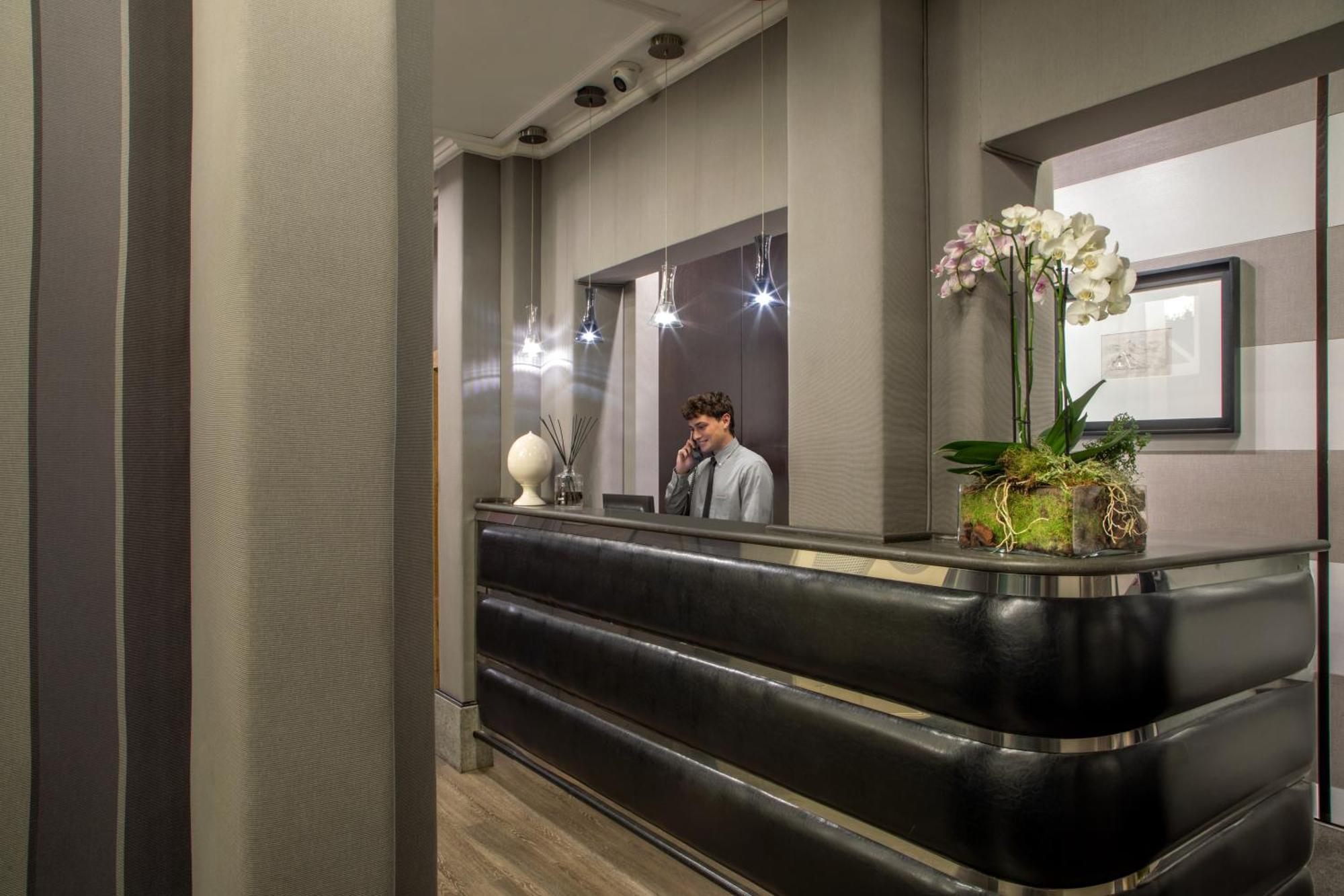 Hotel Royal Court Rome Bagian luar foto