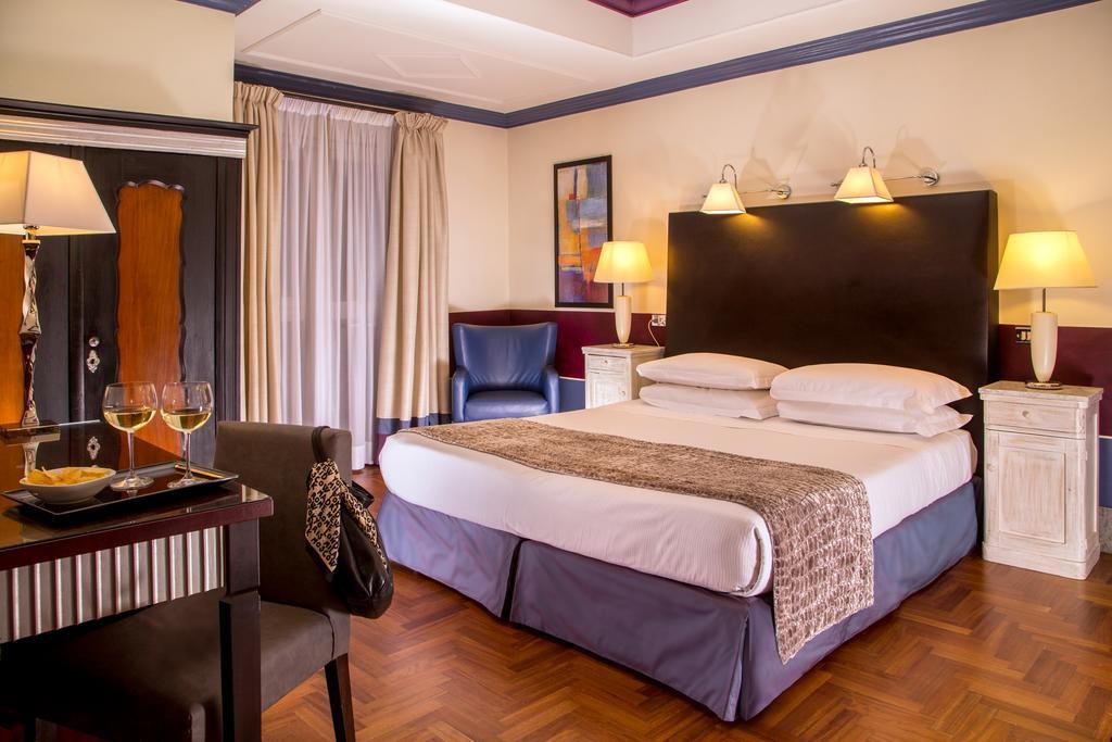 Hotel Royal Court Rome Bagian luar foto